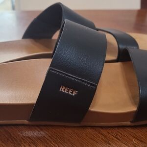REEF Cushion Vista Sandals